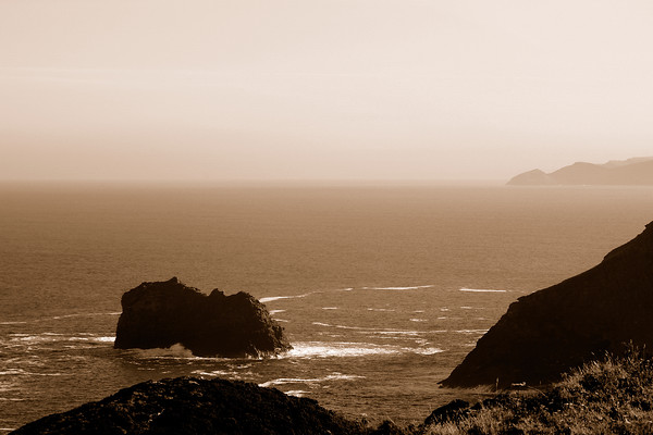 DSCF0010[1]sep 
 Tintagel, Cornwall in Sepia 
 Keywords: Tintagel, Cornwall